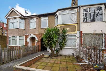 Landseer Avenue, London, E12, Image 10