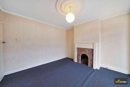 Landseer Avenue, London, E12, Image 11