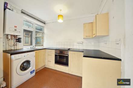 Landseer Avenue, London, E12, Image 5