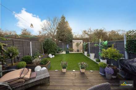 Lonsdale Avenue, Eastham, E6, Image 12