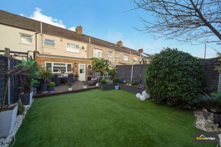 Lonsdale Avenue, Eastham, E6, Image 7