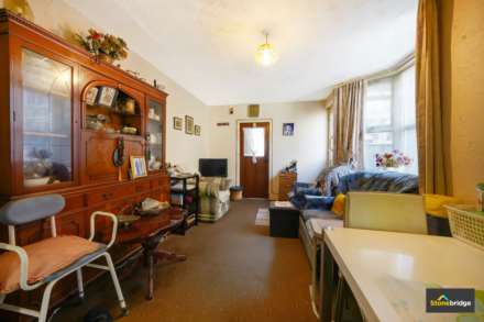 Romford Road, Forest Gate, E7 8AB, Image 4