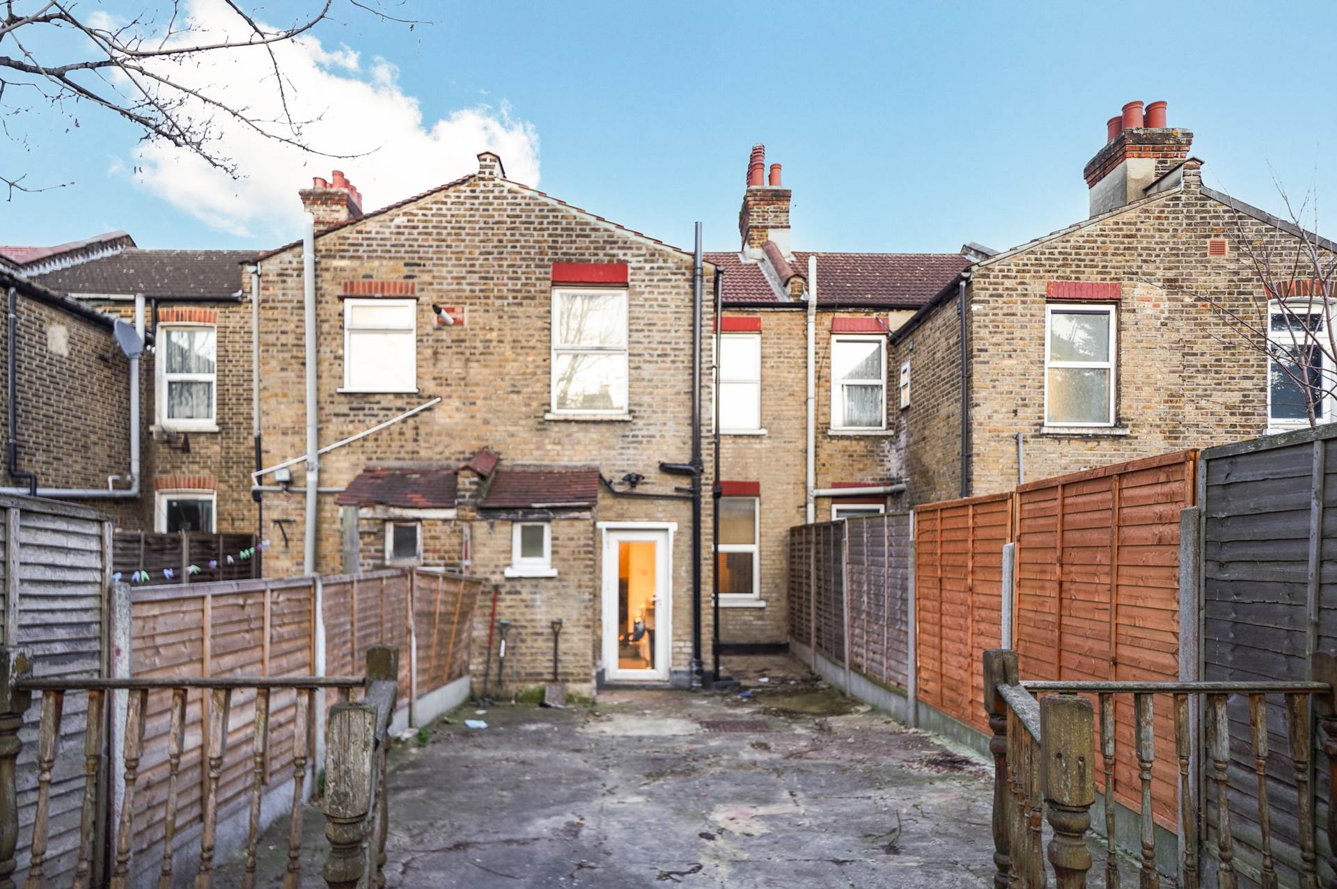 Bedford Road, London, E6 2NL, Image 7