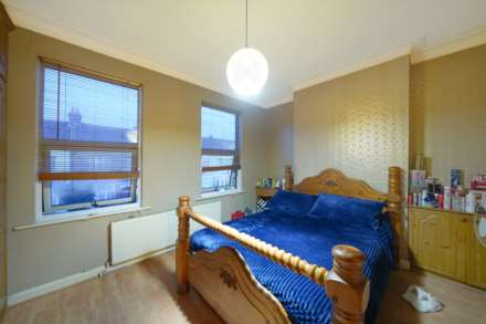 Bedford Road, London, E6 2NL, Image 10