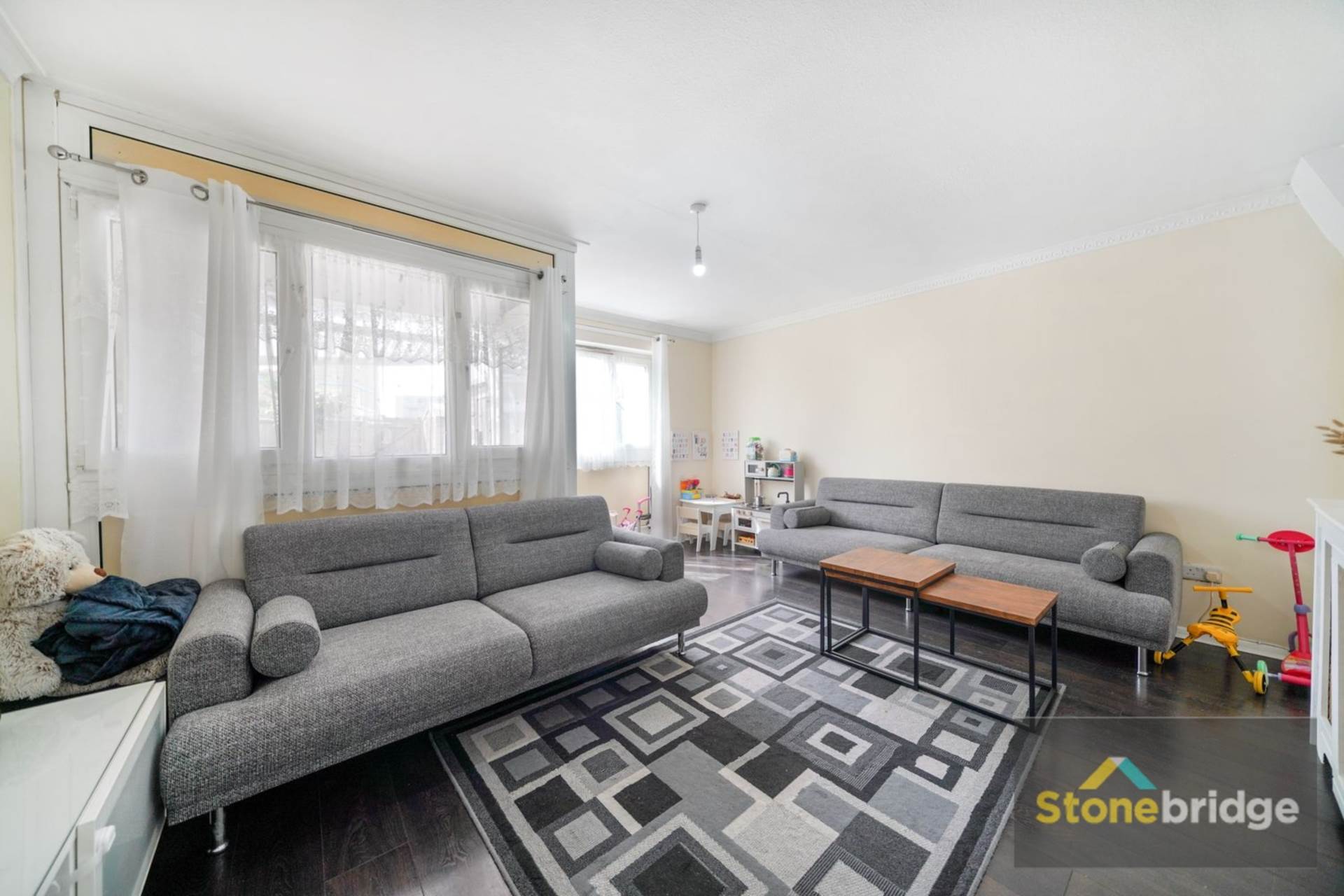 Warrior Square, Manor Park, E12, Image 4