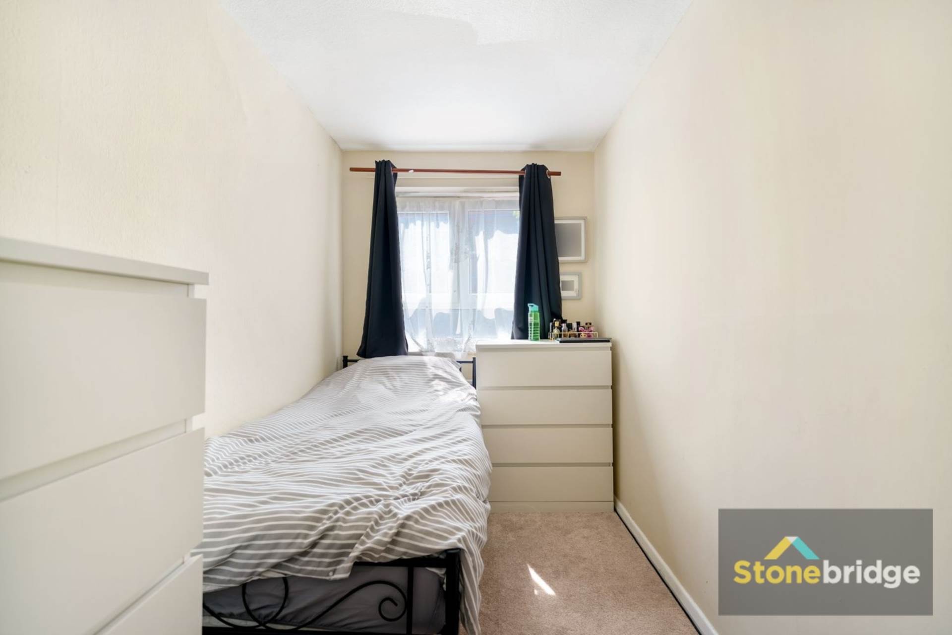 Warrior Square, Manor Park, E12, Image 8