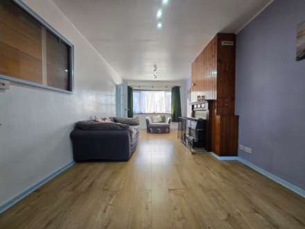 Hood Road, Rainham, RM13, Image 7
