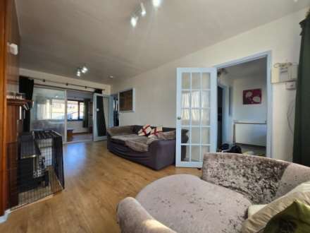 Hood Road, Rainham, RM13, Image 9
