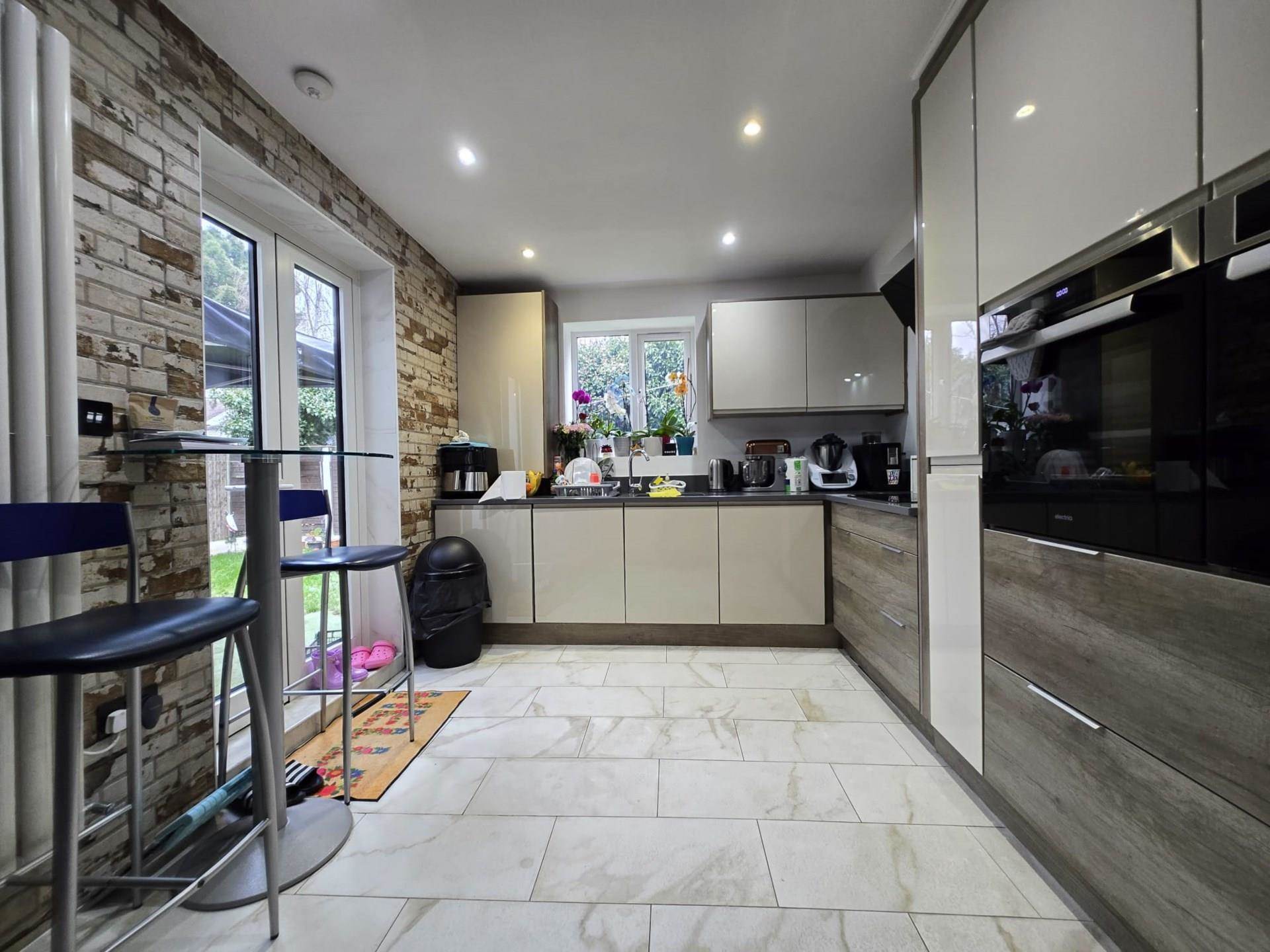 Belgrave Road, Ilford, IG1, Image 2