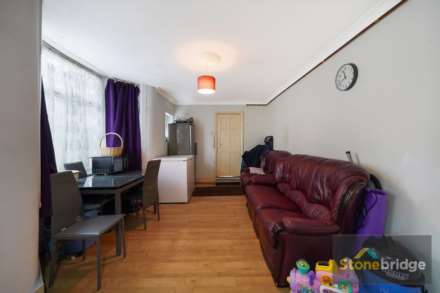 Shelley Avenue, Manor Park, E12 6SP, Image 6