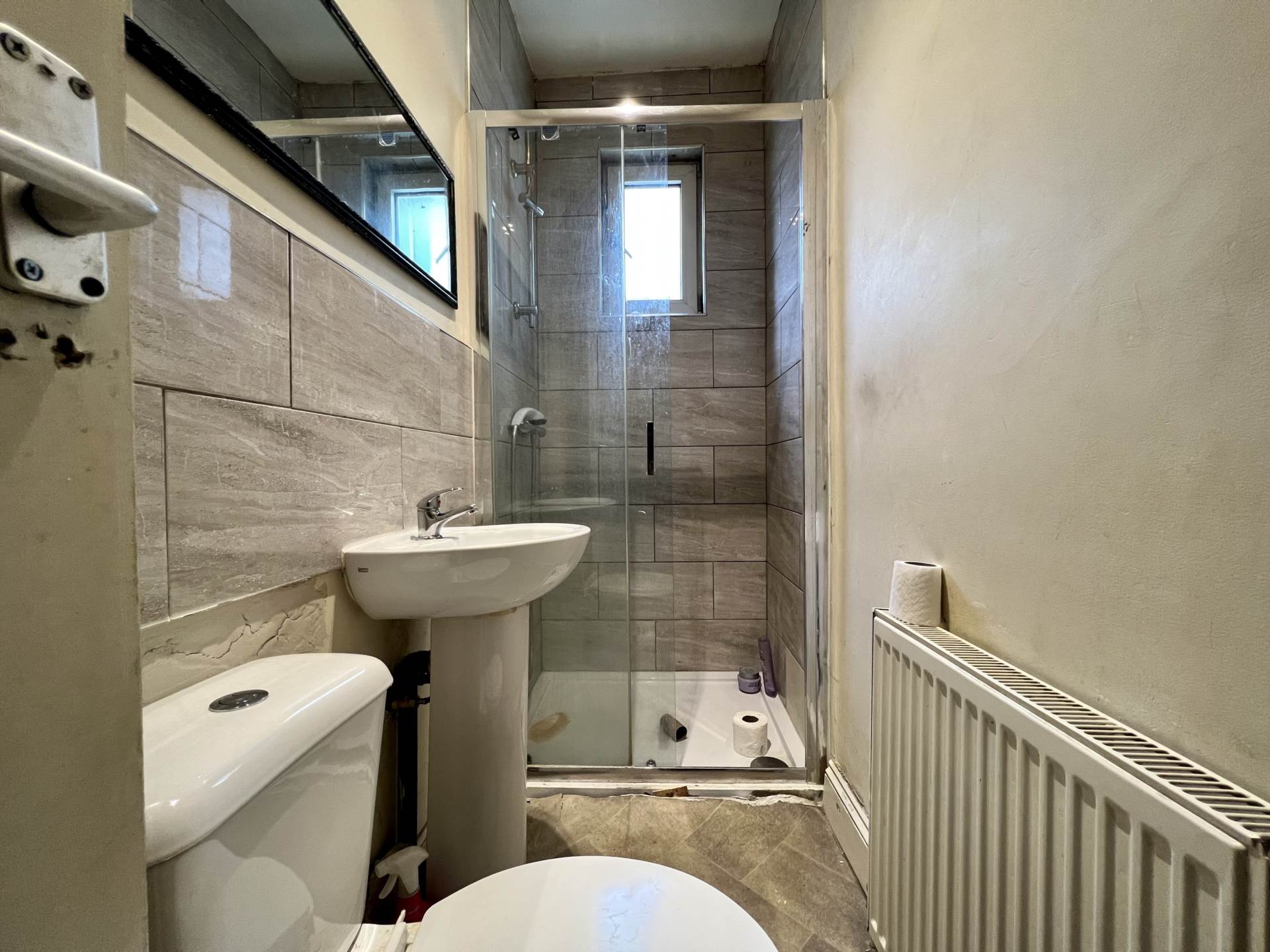 Barking Road, East Ham, E6 3BP, Image 9