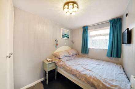 Worcester Road, Manor Park, E12, Image 10