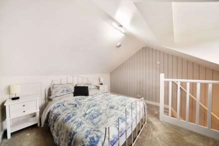 Worcester Road, Manor Park, E12, Image 13