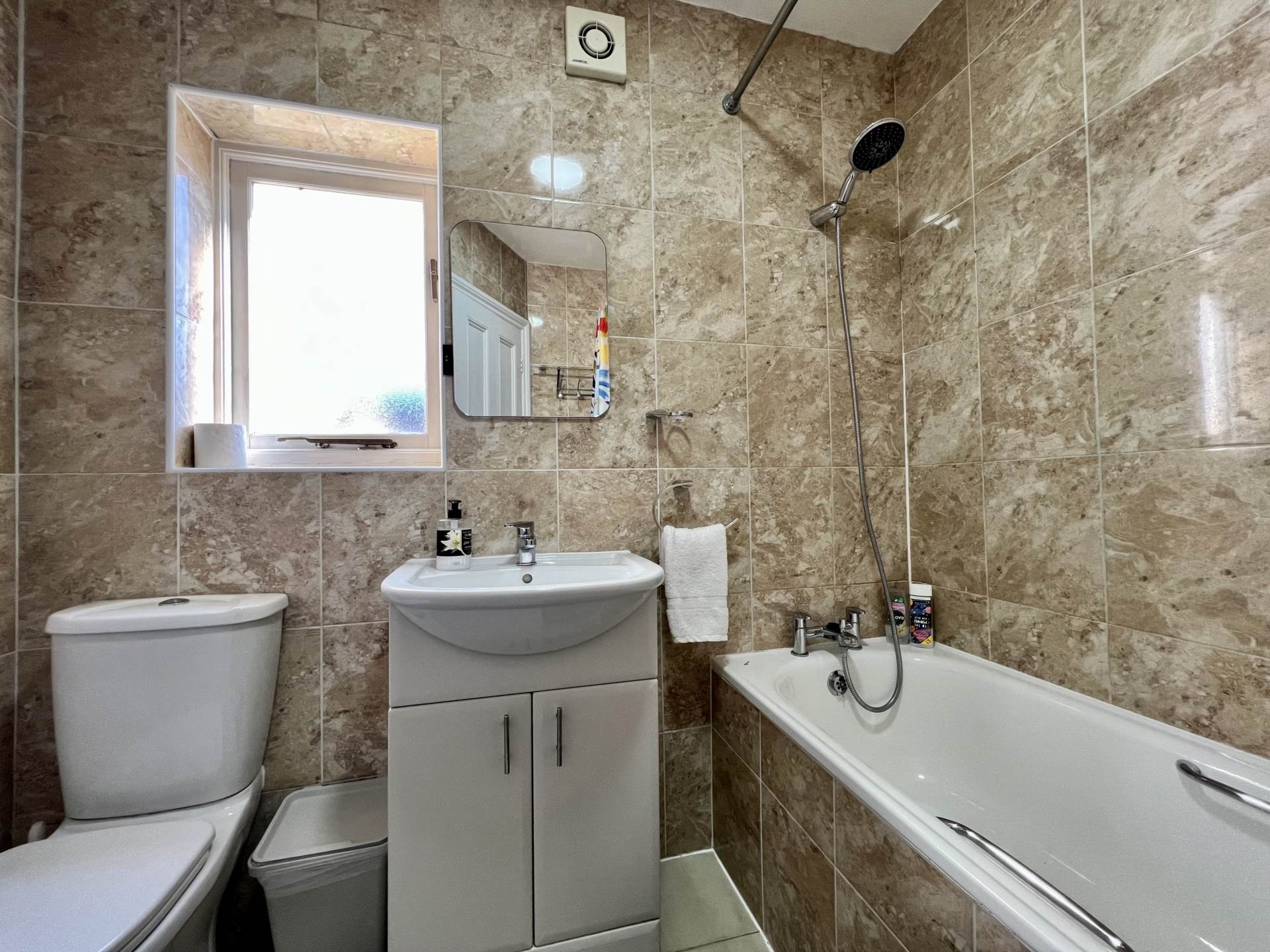 Malvern Road, Leytonstone, E11, Image 5