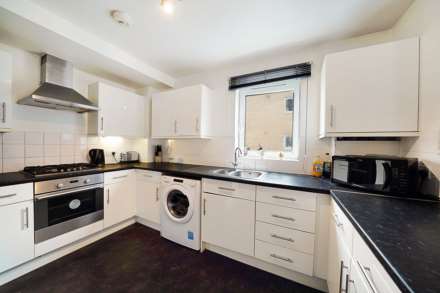 Walton Road, London, E12 5BF, Image 6