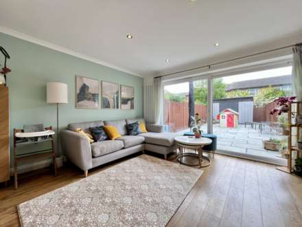 Cranberry Lane, London, E16 4PD, Image 1