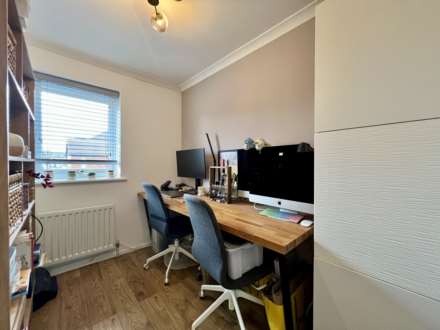 Cranberry Lane, London, E16 4PD, Image 10