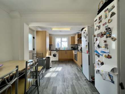 Chestnut Avenue, Forest Gate, E7 0JJ, Image 3