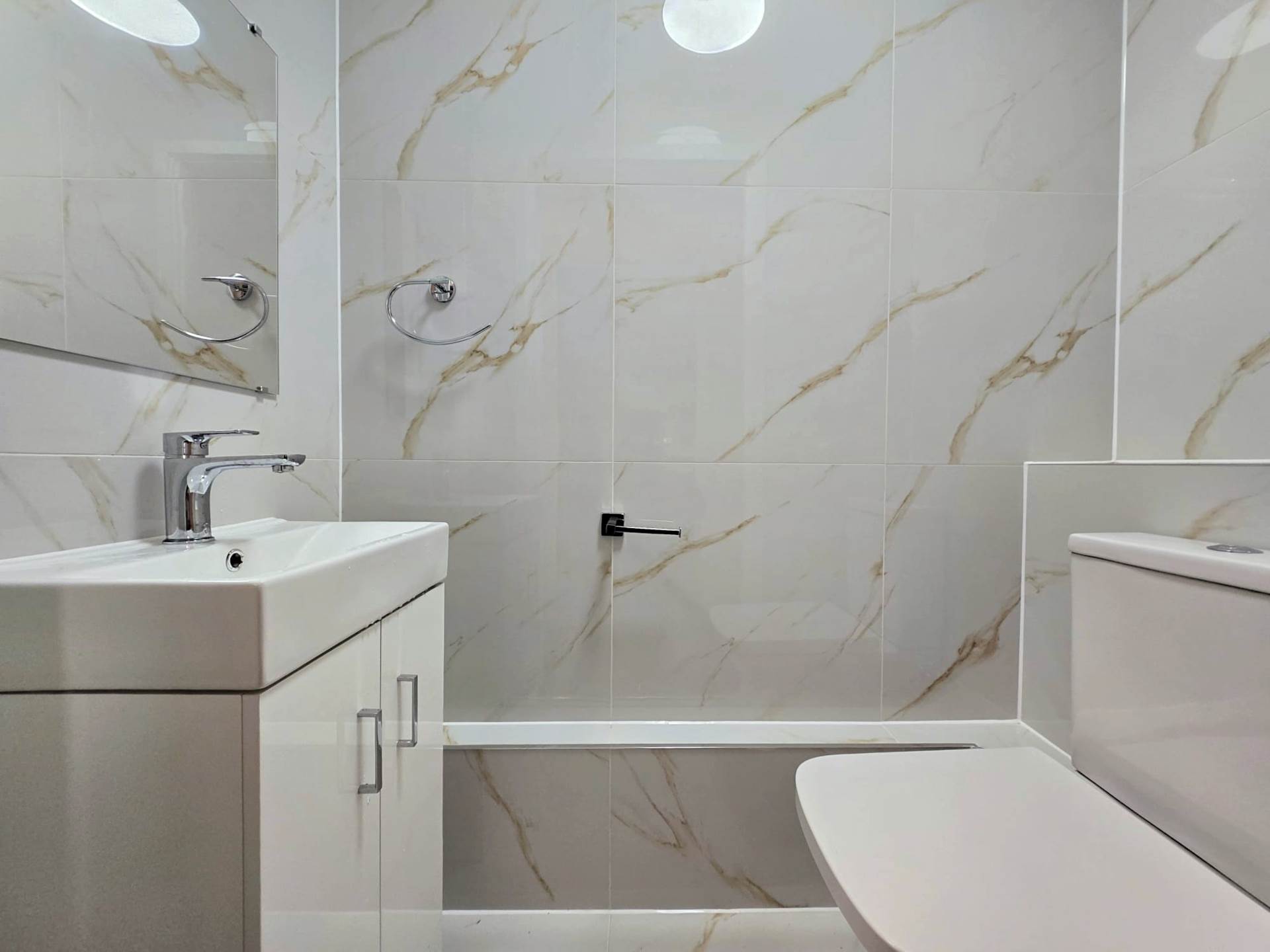 Broadoak Close, London, E4 9AX, Image 5