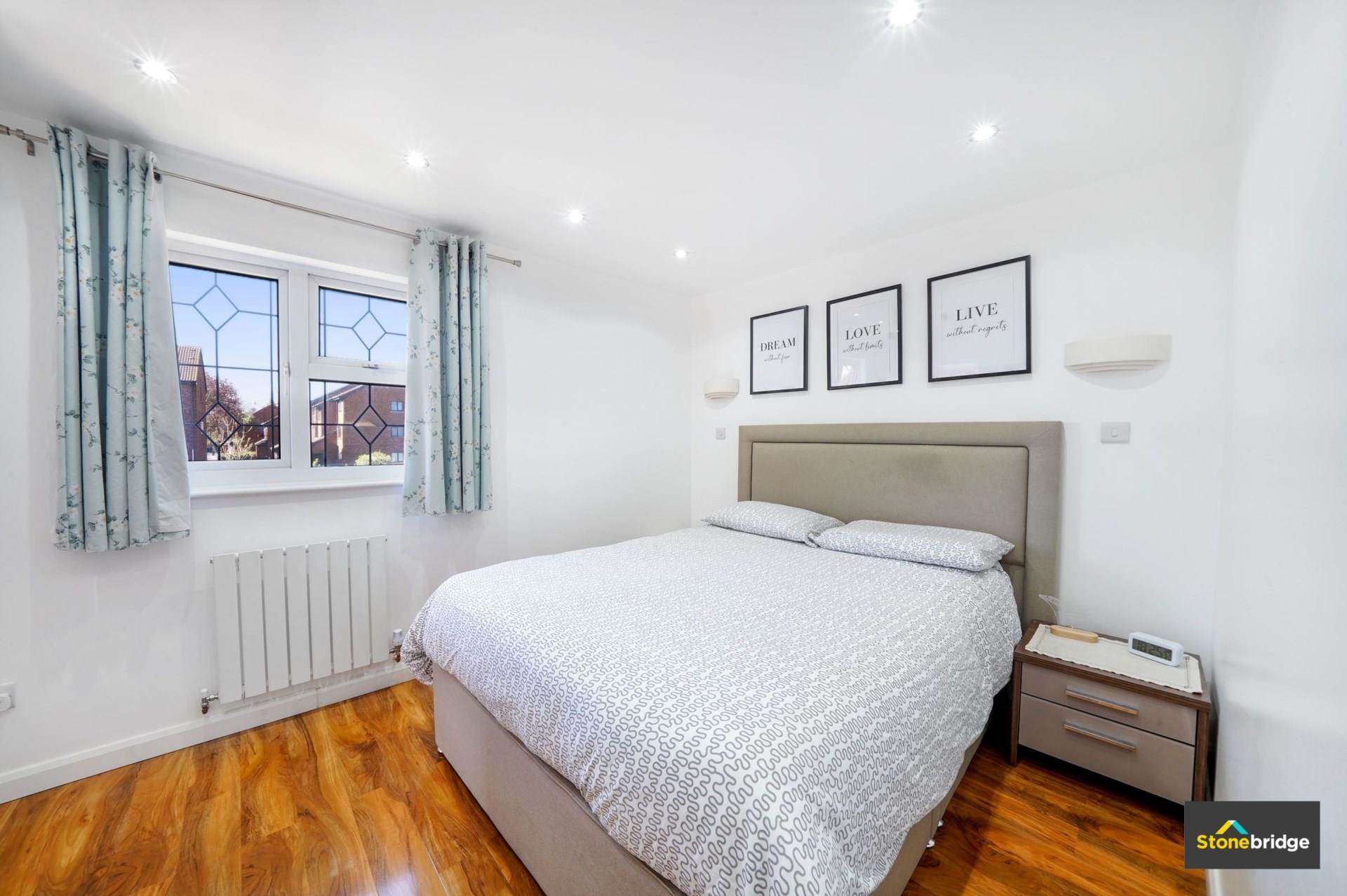 Coventry Close, Beckton, E6 5QT, Image 10