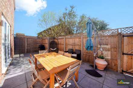 Coventry Close, Beckton, E6 5QT, Image 8