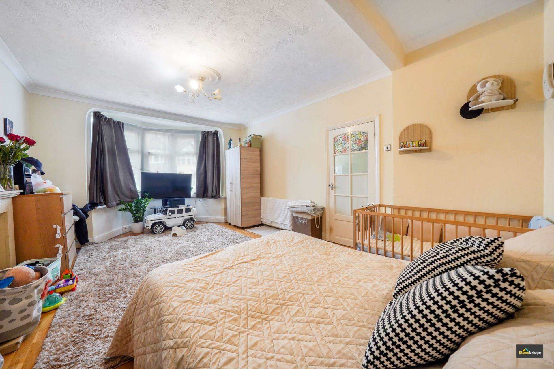 Grangeway Gardens, Redbridge, IG4, Image 5