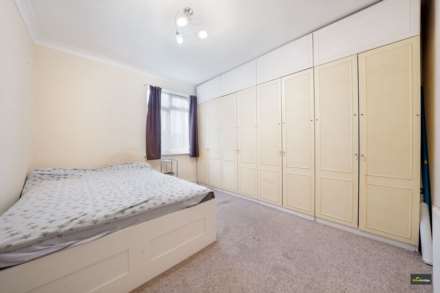 Grangeway Gardens, Redbridge, IG4, Image 10