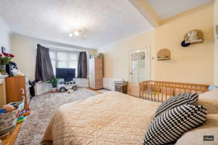 Grangeway Gardens, Redbridge, IG4, Image 5