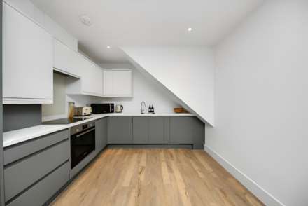 Kempton Mews, East Ham, E6 2BF, Image 6
