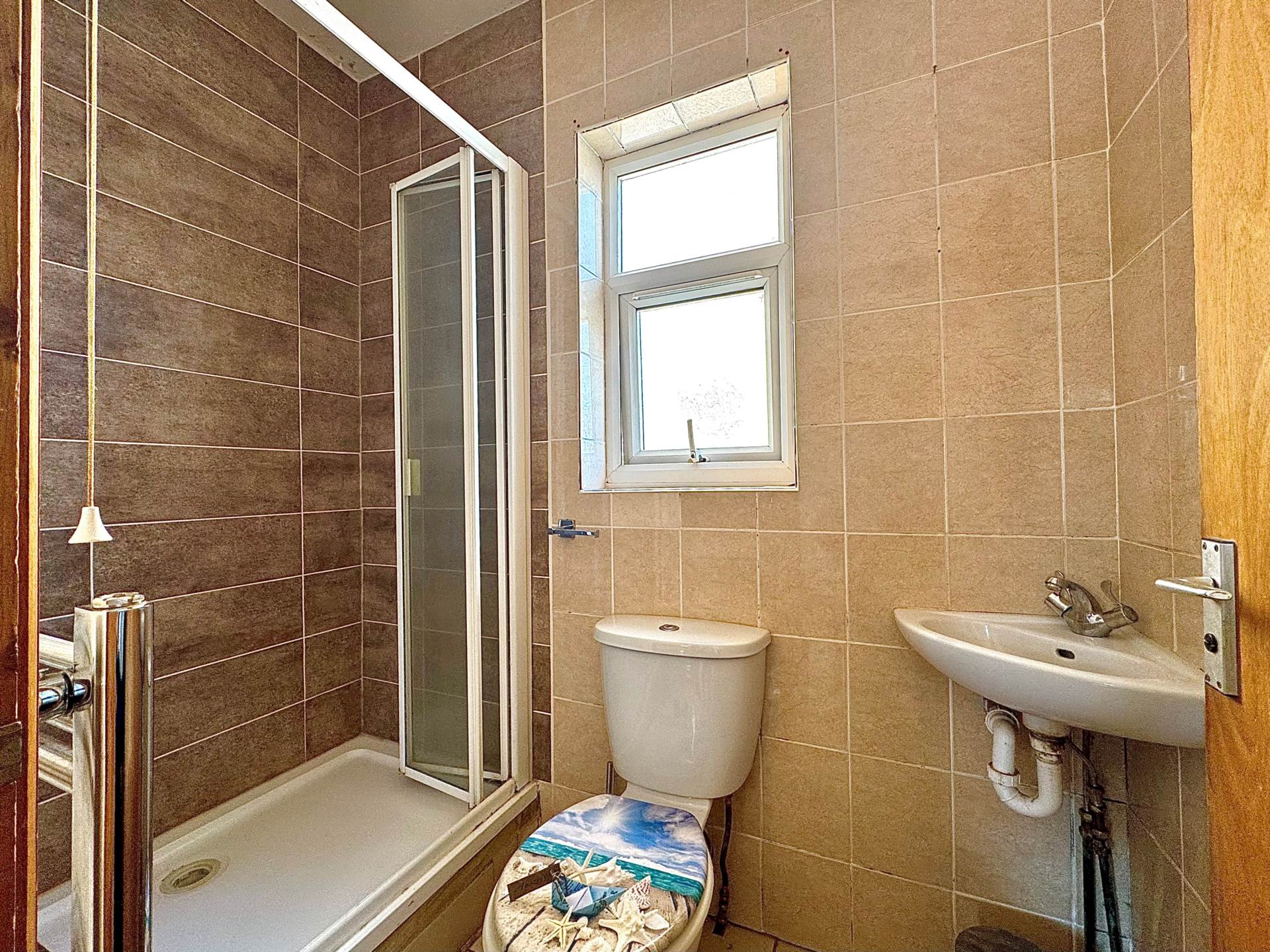 Katherine Road, East Ham, E6, Image 5
