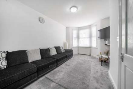 Kempton Road, London, E6, Image 4