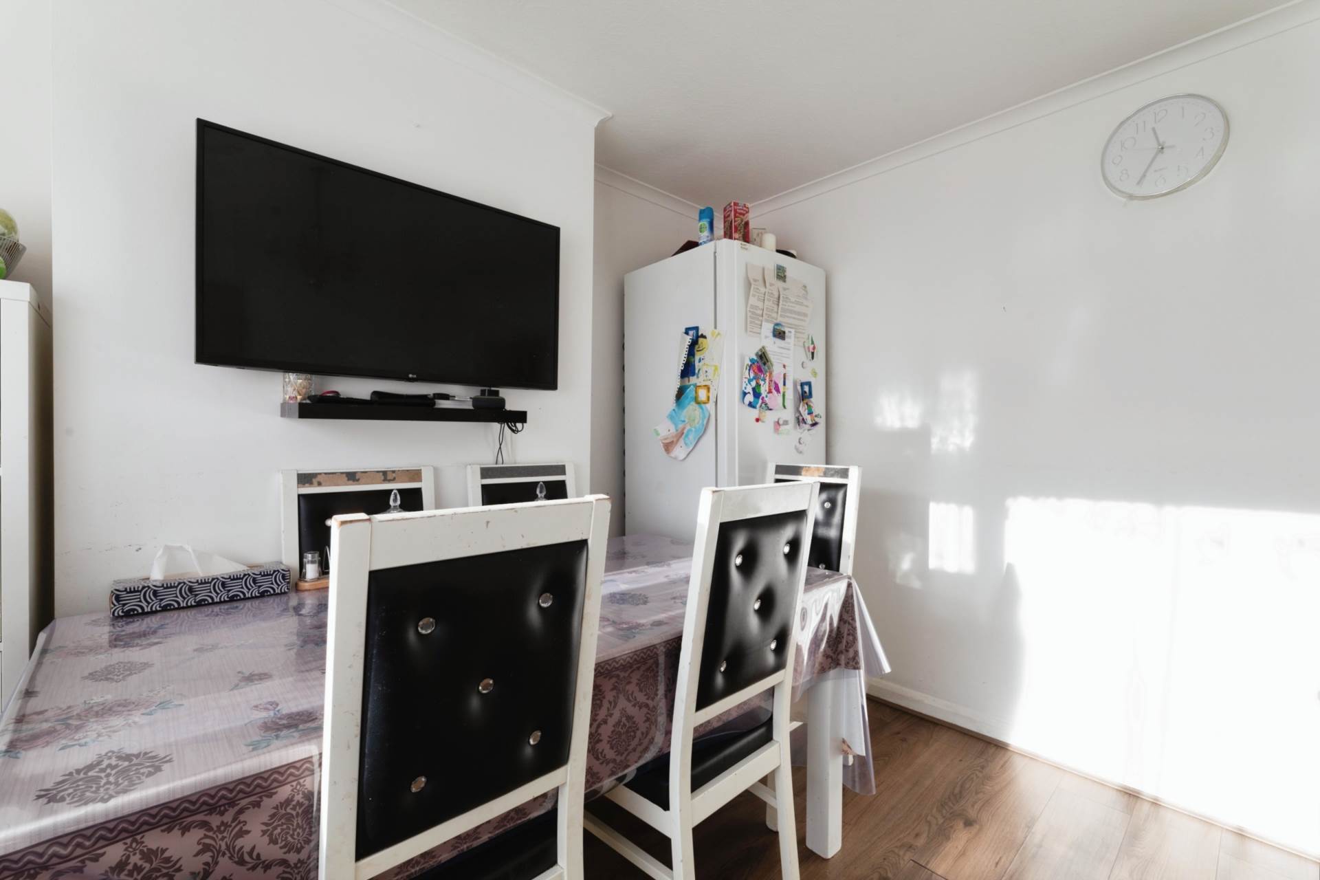 Windsor Road, London, E7, Image 4