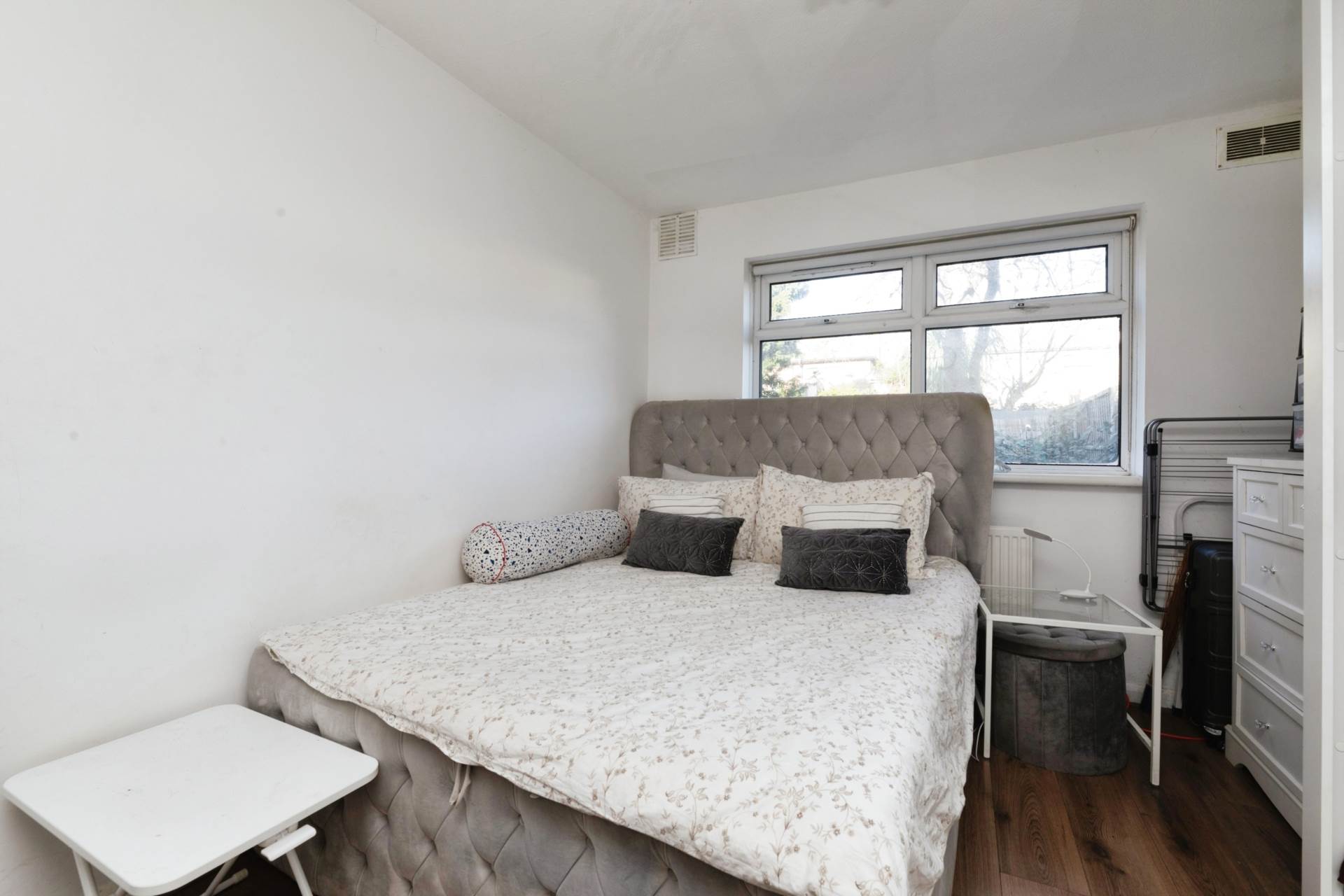 Windsor Road, London, E7, Image 8