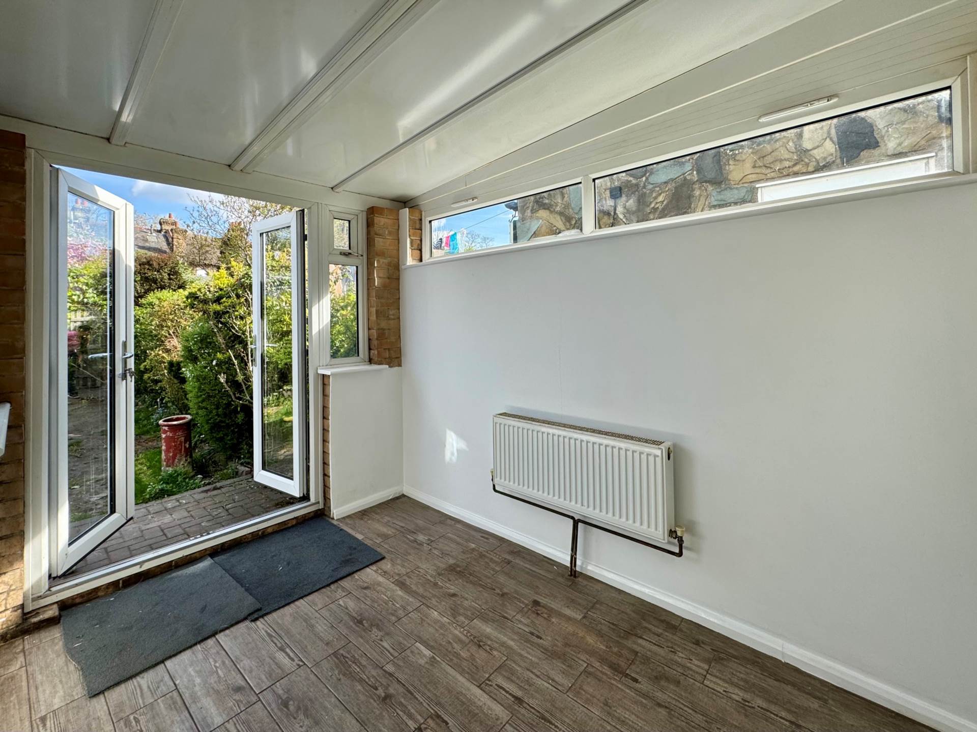 Pulleyns Avenue, East Ham, E6, Image 11