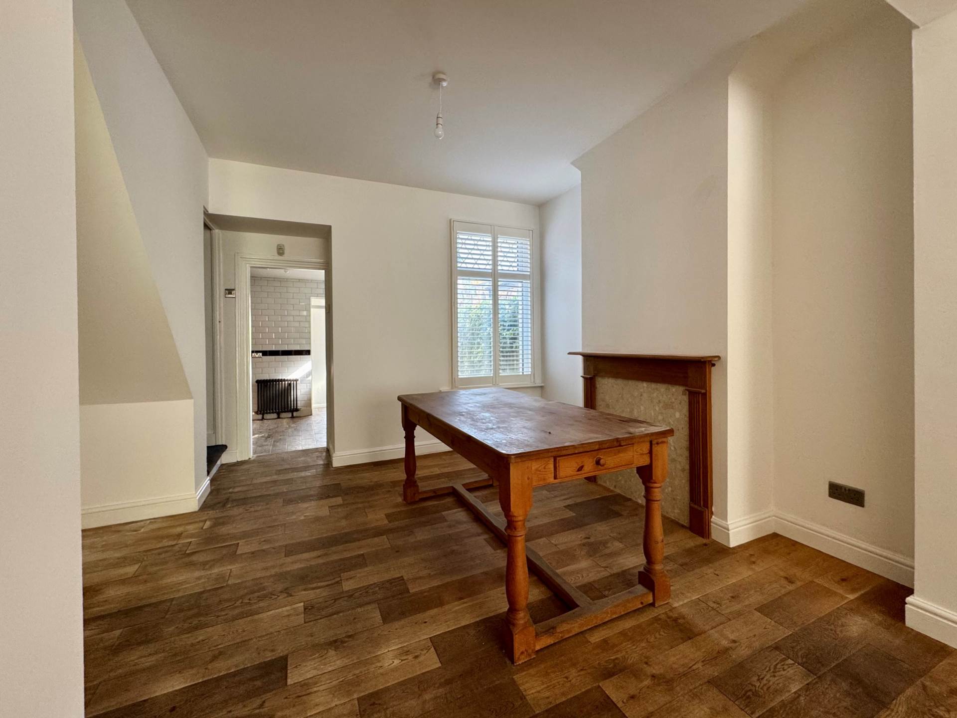 Pulleyns Avenue, East Ham, E6, Image 3