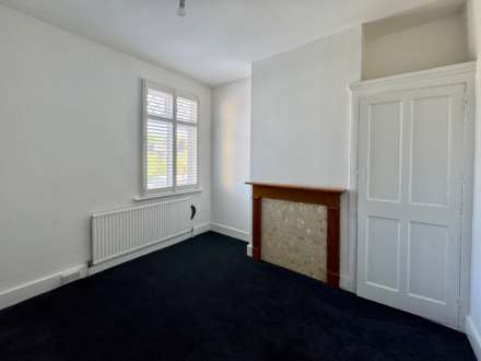 Pulleyns Avenue, East Ham, E6, Image 10