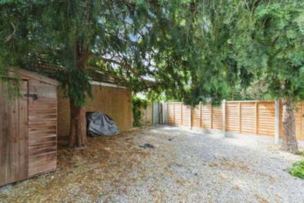 Warwick Gardens, Ilford, IG1 4LE, Image 12
