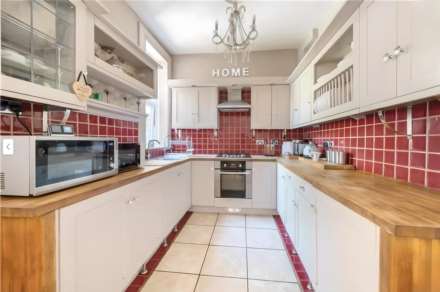 Fletcher Lane, Leyton, E10, Image 5