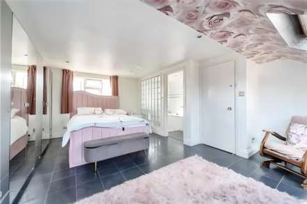 Fletcher Lane, Leyton, E10, Image 7