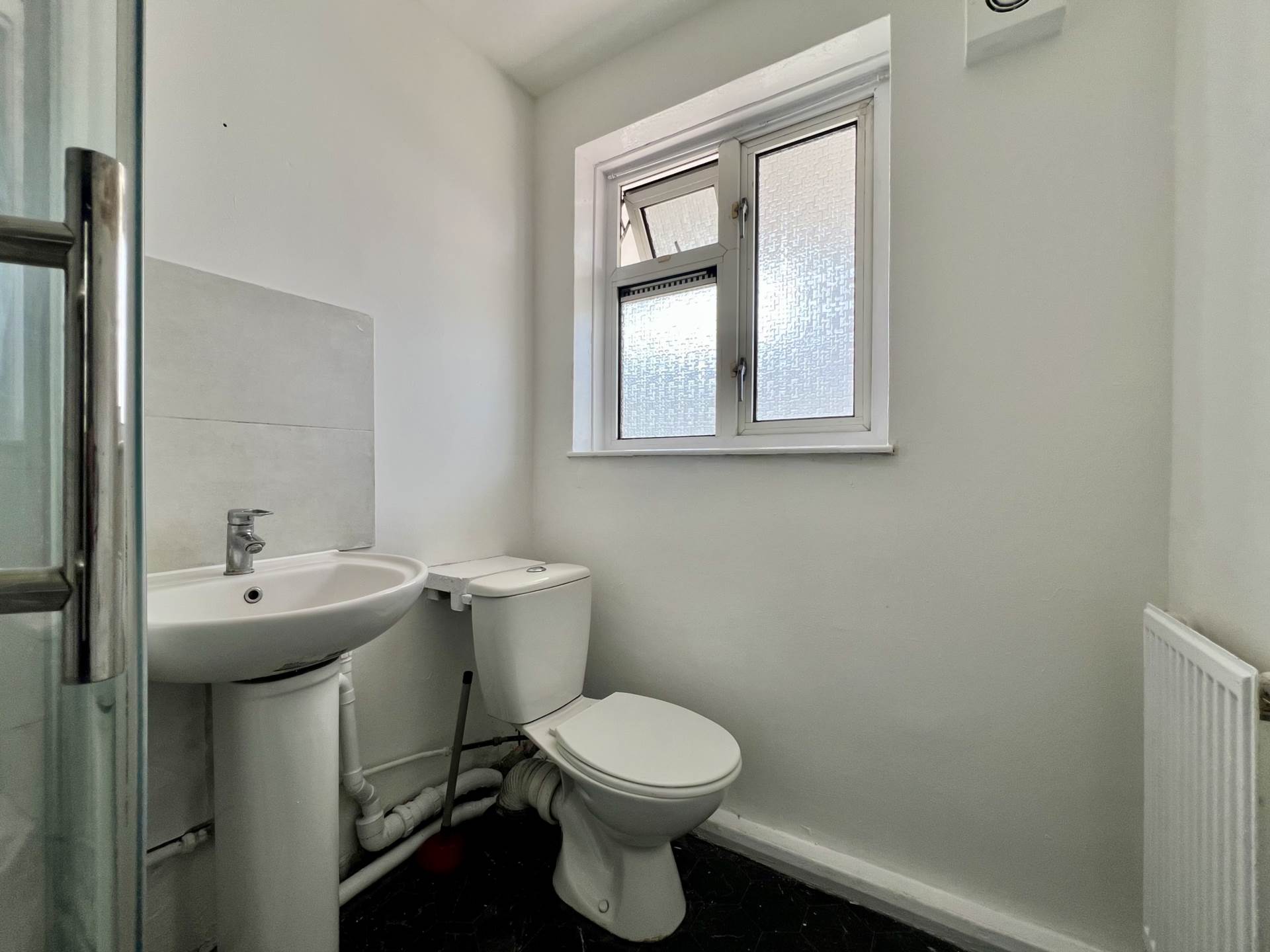 Madras House, Madras Road, Ilford, IG1 2EZ, Image 4