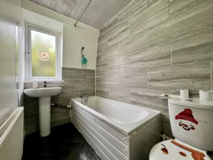 Atkinson Road, London, E16 3LR, Image 5