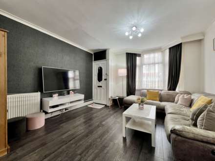 Olive Road, Plaistow, E13 9PU, Image 2