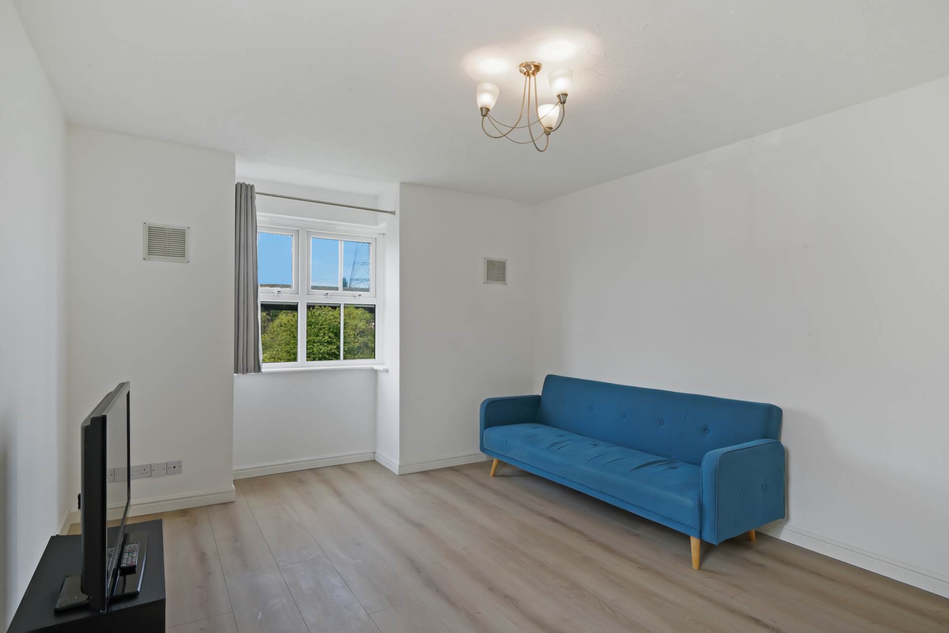 Rose Court, Ilford, IG1, Image 3