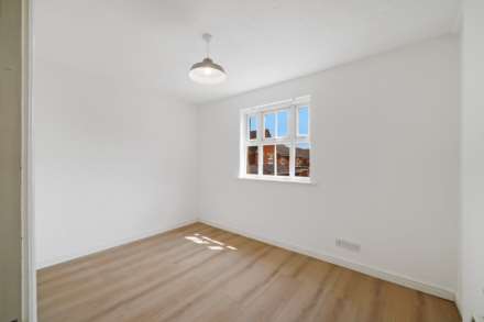 Rose Court, Ilford, IG1, Image 7