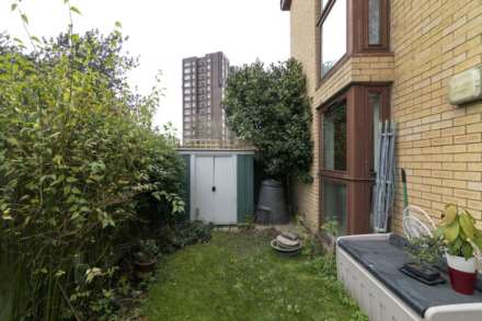 Redclyffe Road, London, E6, Image 11