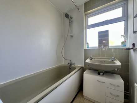 Zetland Street, Poplar, E14, Image 10
