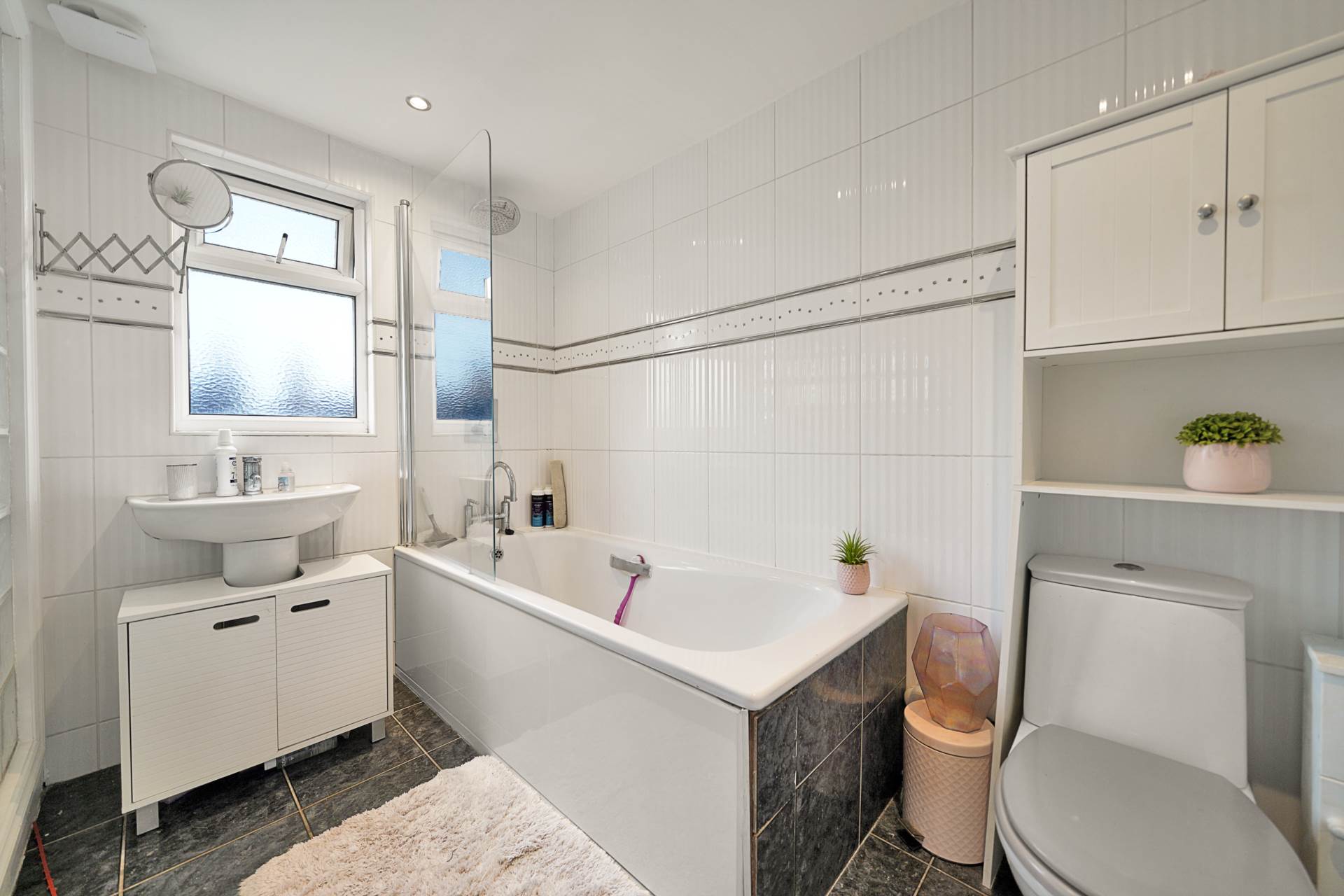 Fletcher Lane, Leyton, E10, Image 10