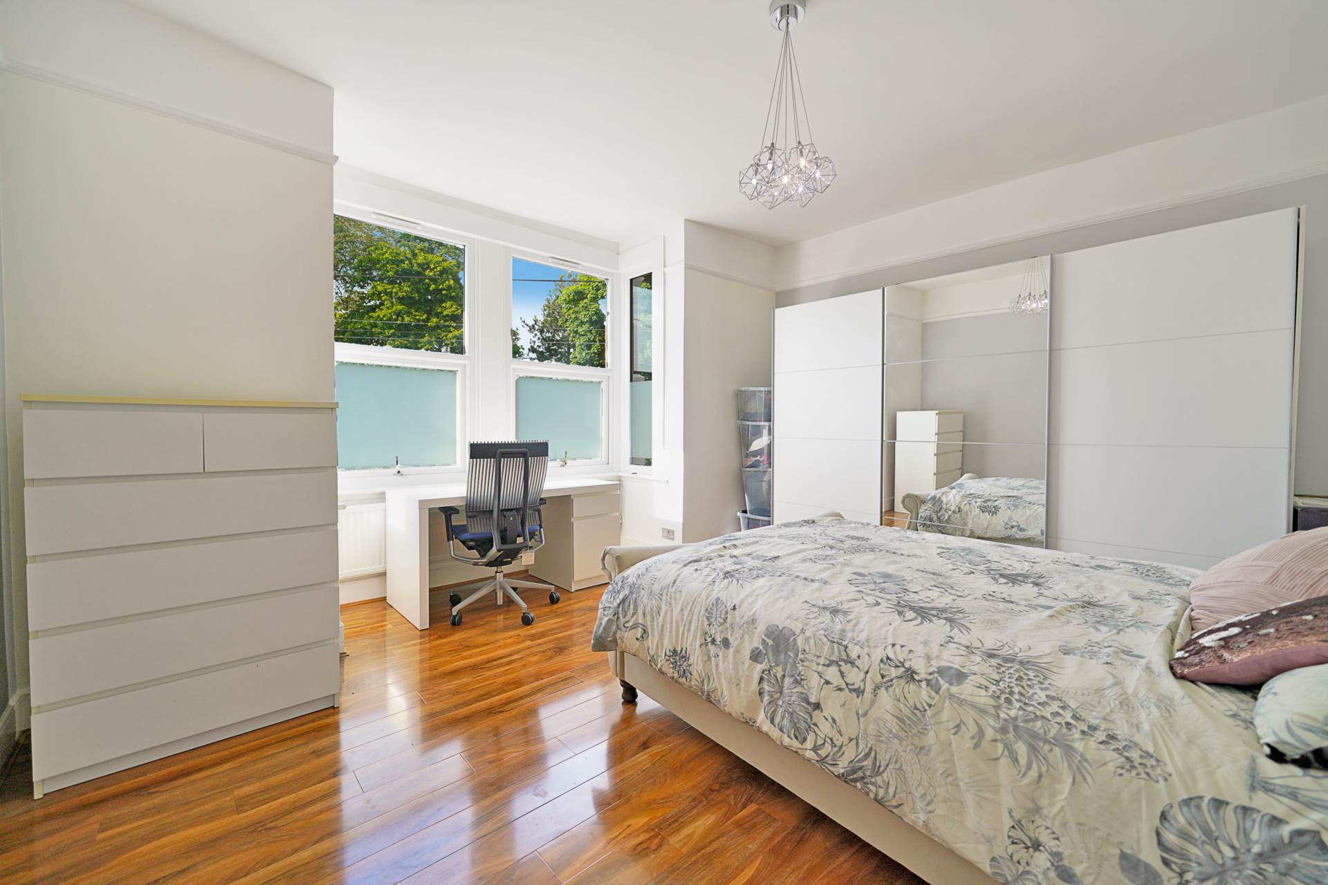 Fletcher Lane, Leyton, E10, Image 11