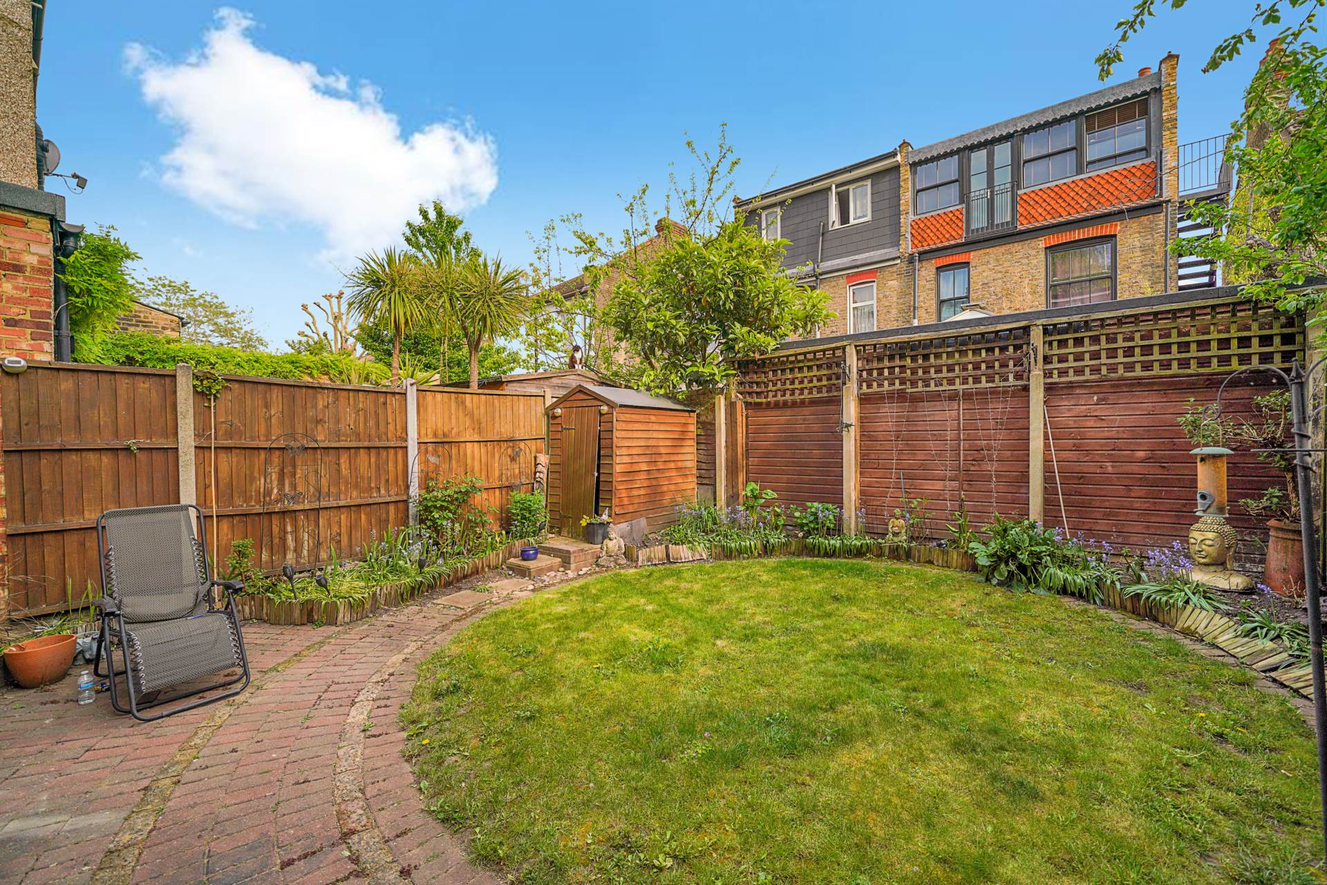 Fletcher Lane, Leyton, E10, Image 16