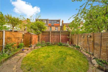 Fletcher Lane, Leyton, E10, Image 17